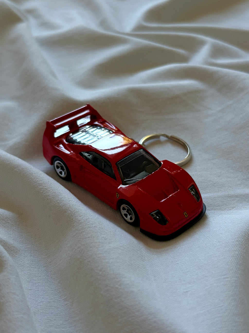 Hot Wheels Ferrari F40 Competizione keychain