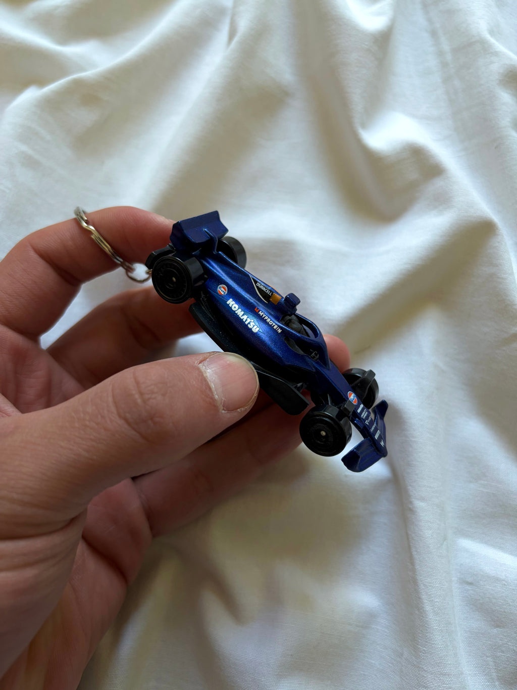 Hot Wheels Formula 1 Williams Racing keychain