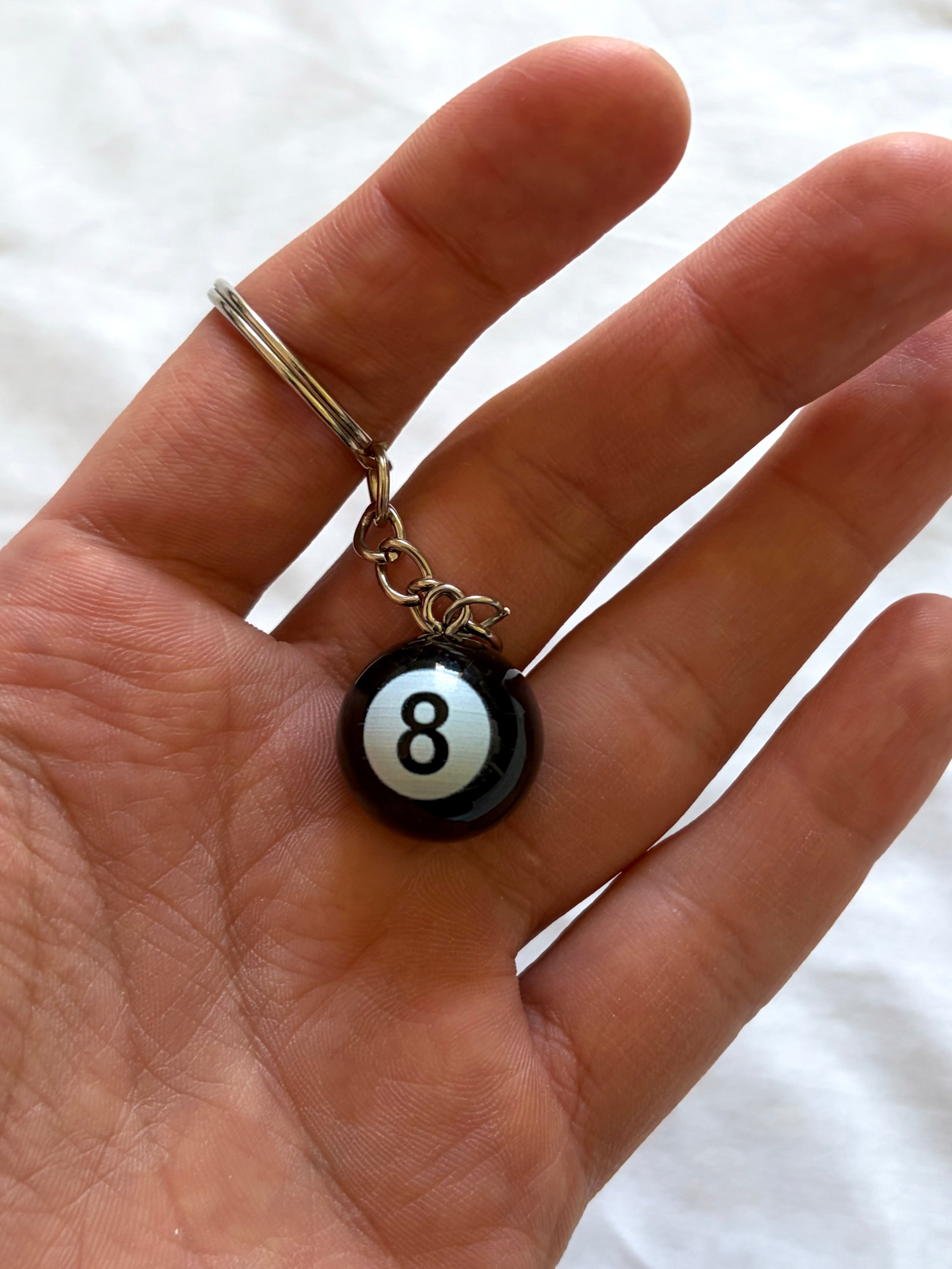Brelok 8 Ball