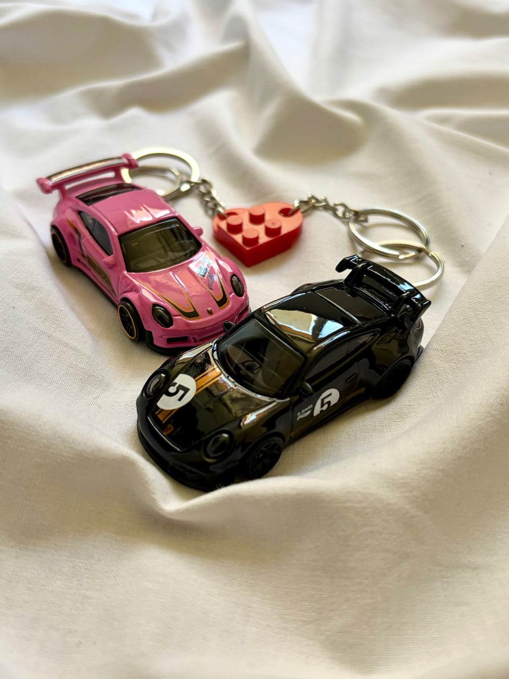 Porsche 911 GT3 RS Keychain Set