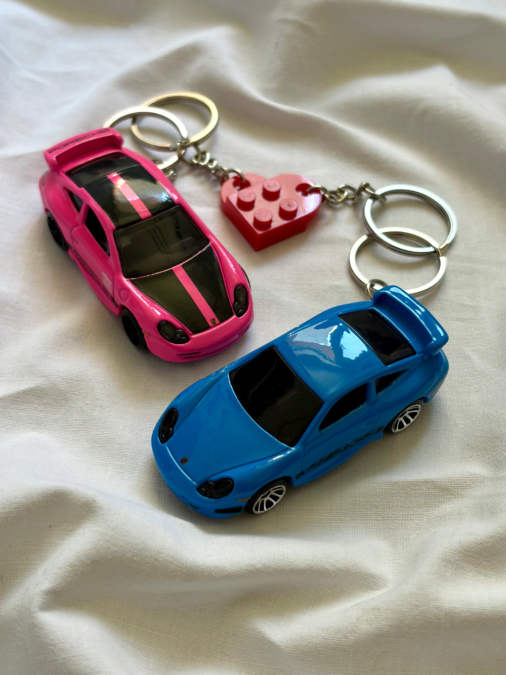 Porsche 911 GT3 RS Keychain Set