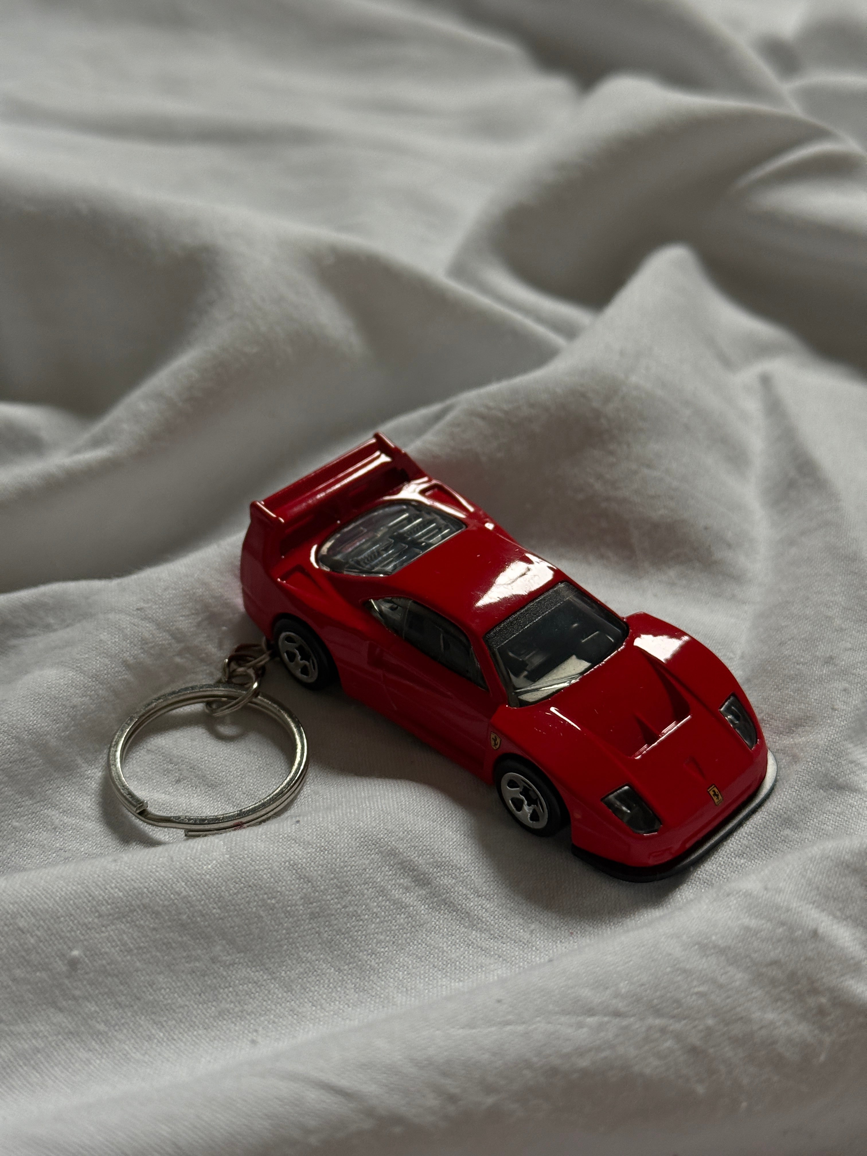 Brelok Hot Wheels Ferrari F40 Competizione