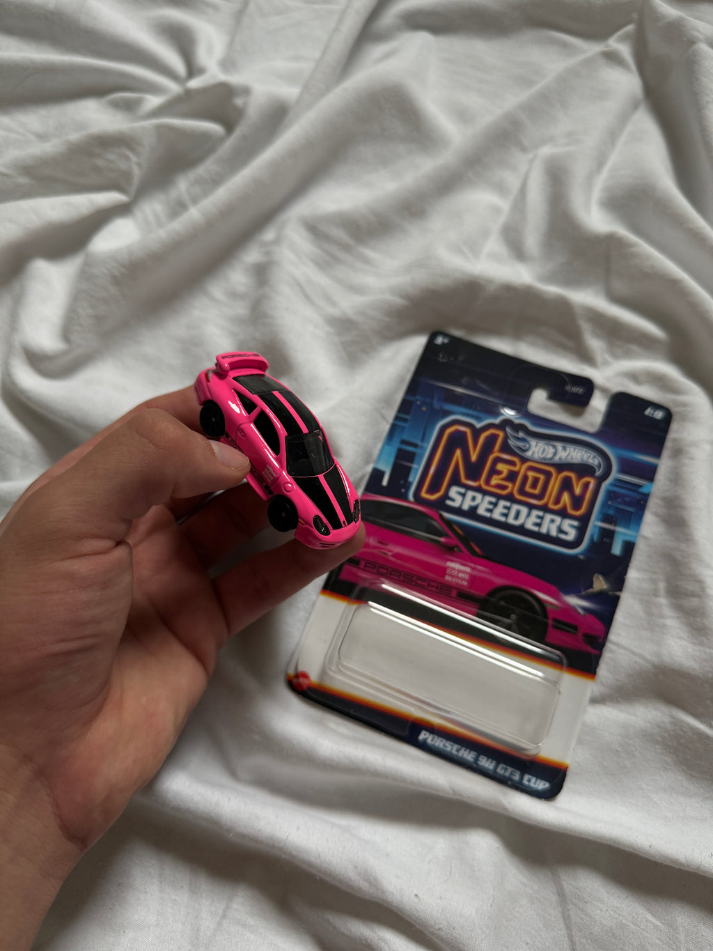 Brelok Hot Wheels Porsche 911 GT3 Cup