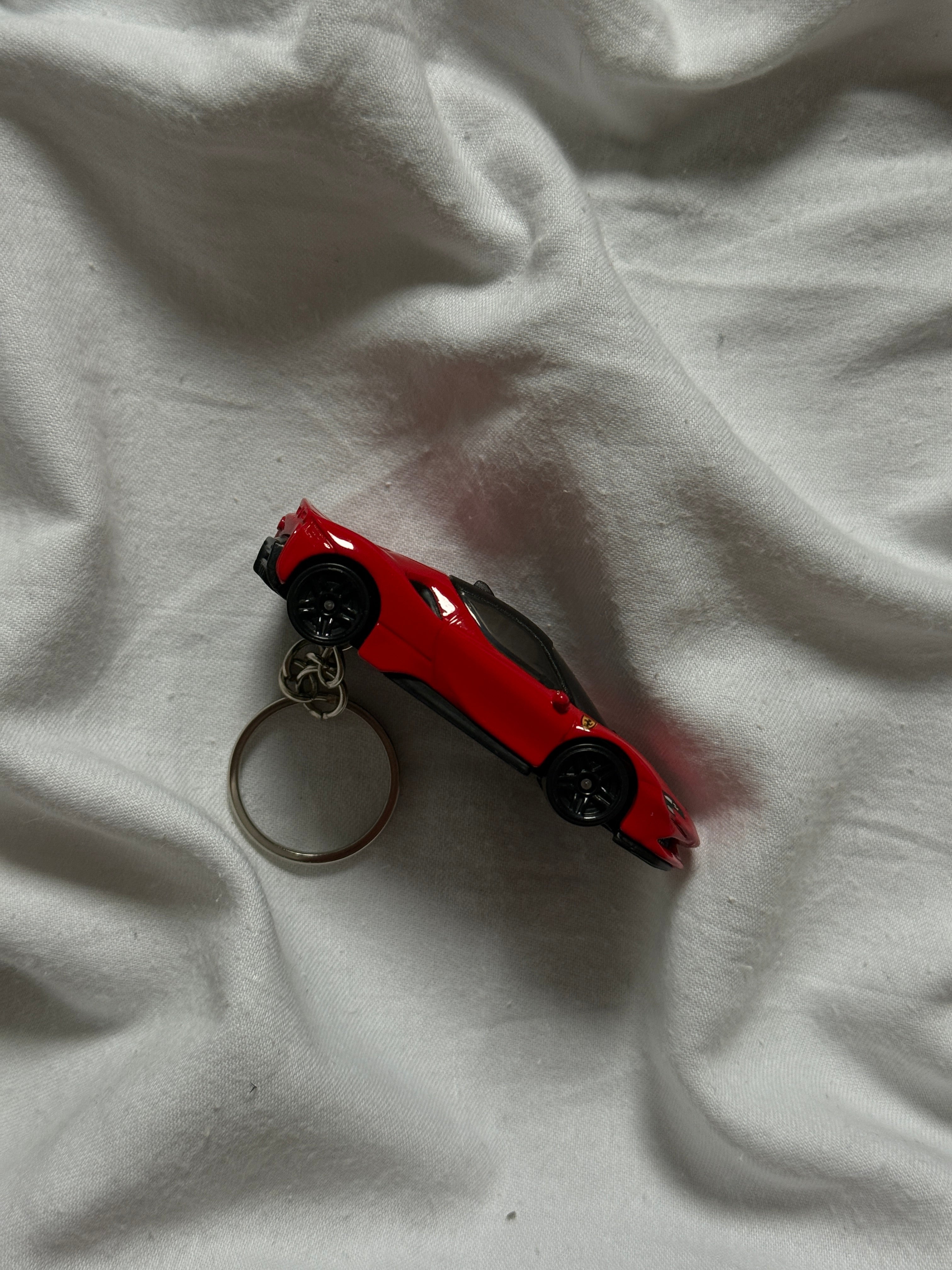 Brelok Hot Wheels Ferrari SF90 Stradale