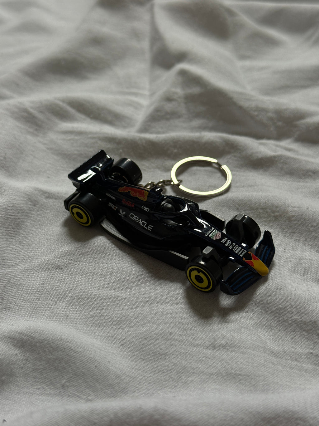 Brelok Hot Wheels Formula 1 Oracle RedBull Racing