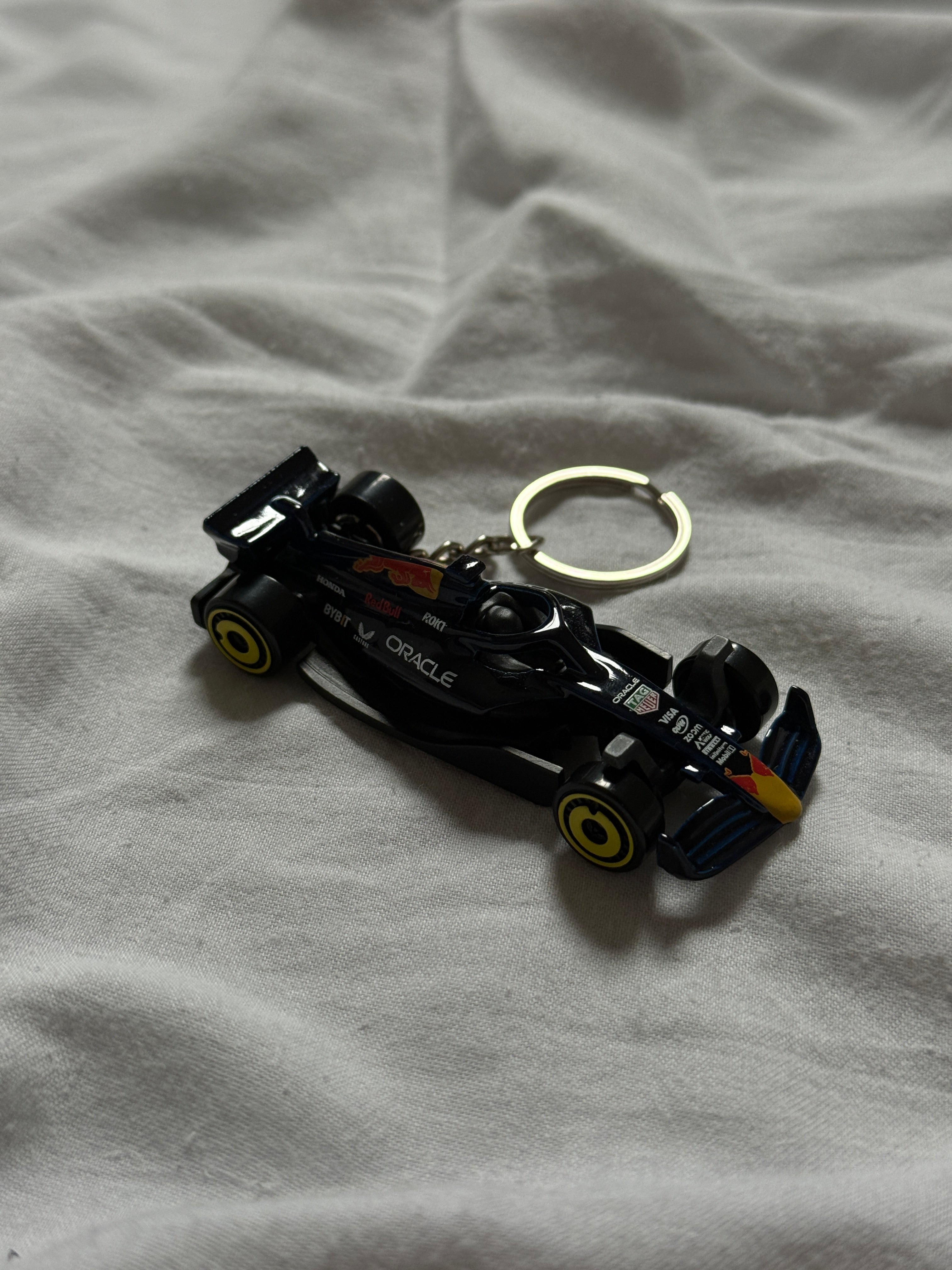 Brelok Hot Wheels Formula 1 Oracle RedBull Racing