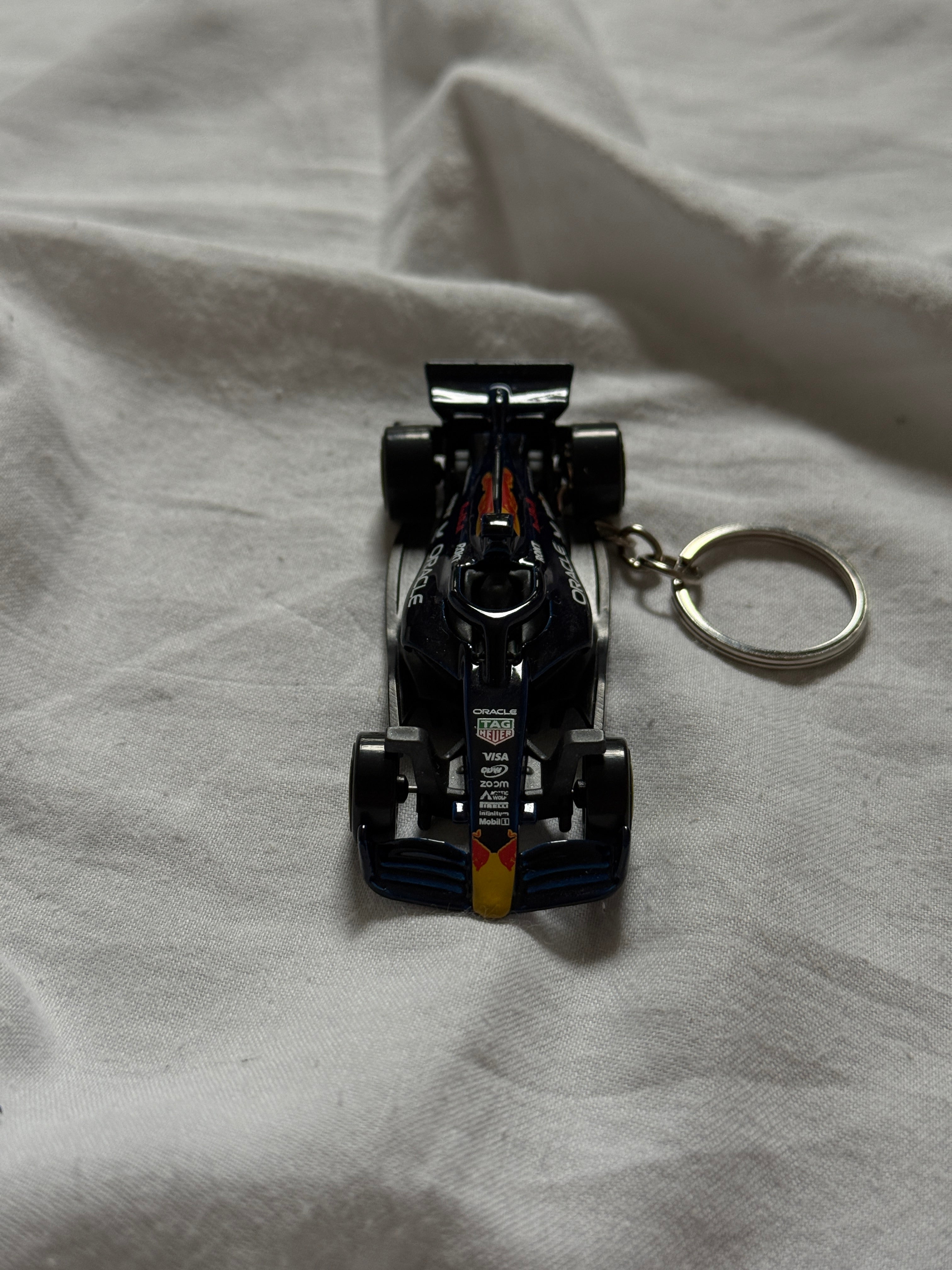 Brelok Hot Wheels Formula 1 Oracle RedBull Racing